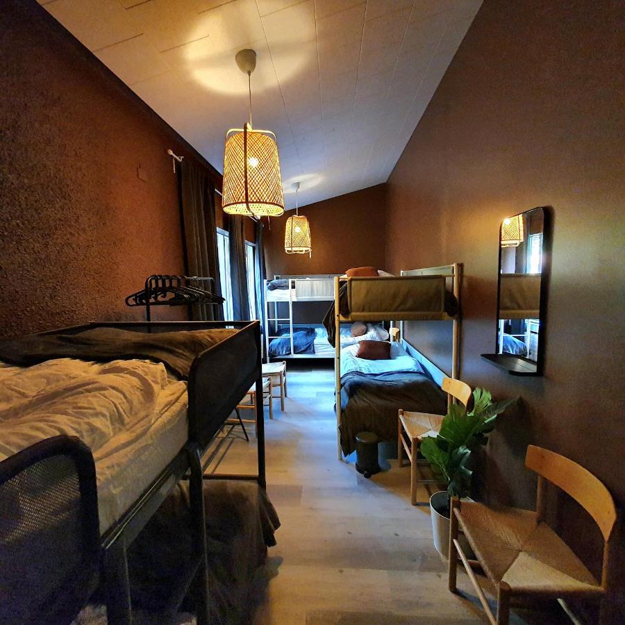 The Bank Sleeping Guesthouse Neskaupstadur ภายนอก รูปภาพ